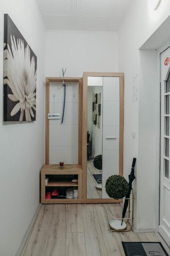 Appartement Holy à Ðakovo Extérieur photo